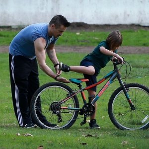 Colin Farrell i sin Henry