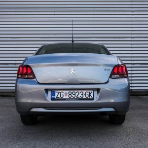 Peugeot 301 Allure 1,6 BlueHDi 100 BVM5