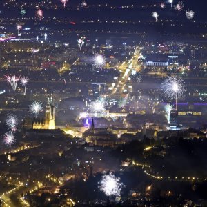 Novogodišnji vatromet nad Zagrebom, pogled s Medvednice