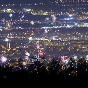 Novogodišnji vatromet nad Zagrebom, pogled s Medvednice