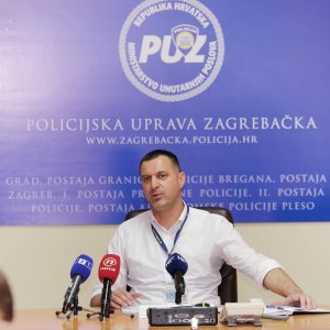 Suspendiran Zvonimir Petrović