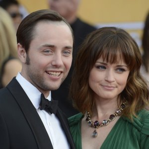 Vincent Kartheiser i Alexis Bledel