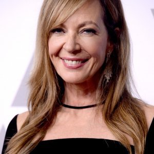 Allison Janney (2)