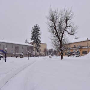 Bura s orkanskim udarima na Jadranu