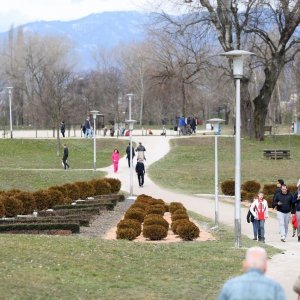 Građani iskoristili nedjelju za šetnju Bundekom