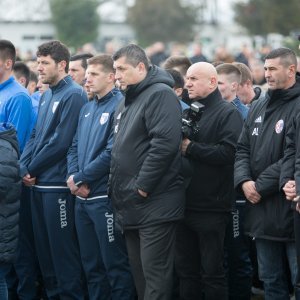 Pogreb nogometaša Brune Bobana, Robert Špehar s igračima Marsonije