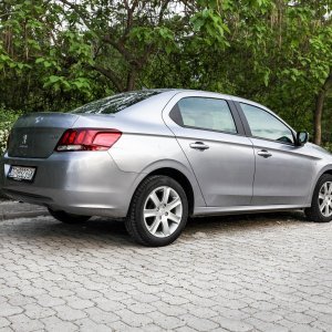 Peugeot 301 1.6 BlueHDi 100 Allure