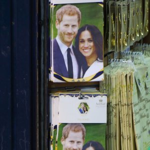 Suveniri za kraljevsko vjenčanje Meghan Markle i princa Harryja