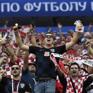 Hrvatski navijači na tribinama stadiona Lužnjiki