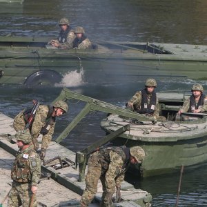 Vježba pripreme i svladavanja vodene zapreke kroz izlazak na vodenu zapreku