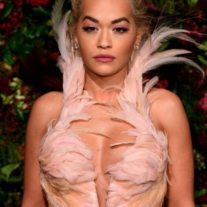 Rita Ora (1)