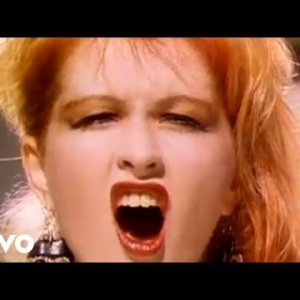 Cyndi Lauper - Girls Just Want To Have Fun