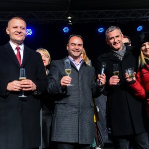 Samoborci dočekali Novu godinu u podne