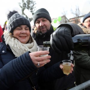 Tradicionalni doček Nove godine u Fužinama u podne