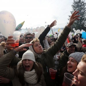 Tradicionalni doček Nove godine u Fužinama u podne