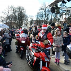 Dječji doček Nove godine uz Moto Mrazove u Bjelovaru