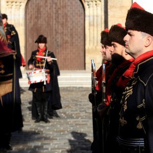 Novogodišnja smjena straže vojno povijesne postrojbe Počasne satnije Kravat pukovnije