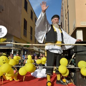 Zadar: Šarena i vesela karnevalska povorka prošla je gradom