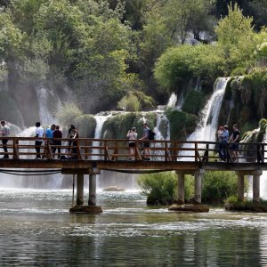 Lijep i sunčan dan turisti iskoristili u Nacionalnom parku Krka