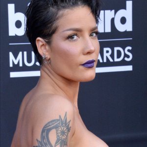 Halsey (2)