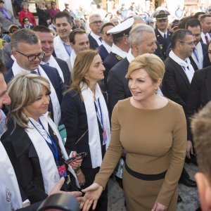 Predsjednica Kolinda Grabar Kitarović u procesiji sv. Dujma u Splitu