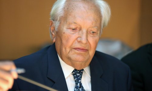 Preminuo Zvonimir Šeparović