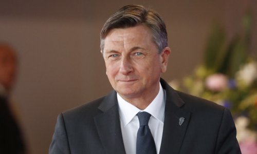Borut Pahor uspio vratiti hakirani profil na Instagramu, neke objave ipak nije