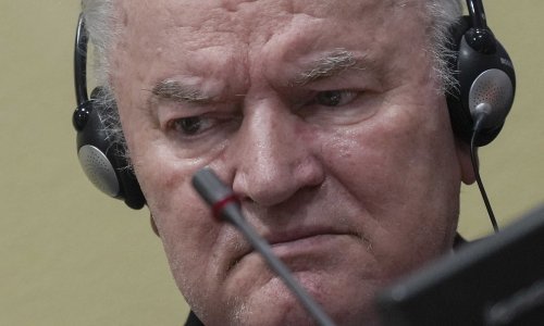 Ratko Mladić ostaje u zatvoru, odbijen mu je zahtjev za puštanje na slobodu