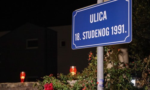 Ratko Mladić naredio napad iz dva smjera, ali JNA se nije lako probila do središta sela