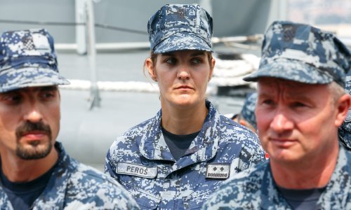 Brodom HRM-a u NATO operaciji prvi puta zapovijeda žena, poručnica Antonija Peroš