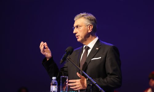 Premijer: Ne znam kome uopće to pada napamet? Ovdje se dogodilo nešto nevjerojatno!