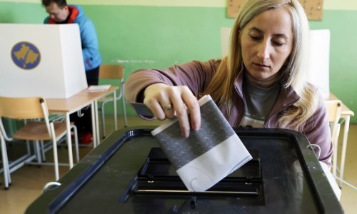 U nedjelju lokalni izbori na Kosovu, 206 kandidata u utrci za gradonačelnika