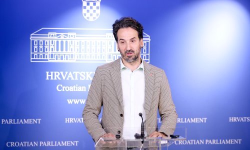 Vlada i desna oporba ujedinjeno protiv prijedloga ljevice: 'Što ako se ne žele baviti politikom?'