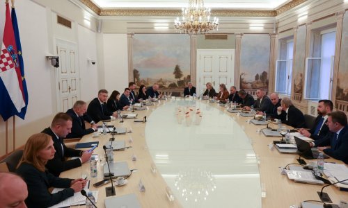 Plenković: Vlada će i dalje raditi na poboljšanju uvjeta života manjinskih zajednica