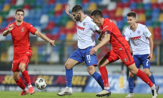 Hajduk Dolazi Na Stadion Na Kojem Još Ni Jednom Nije Pobijedio, Dok ...