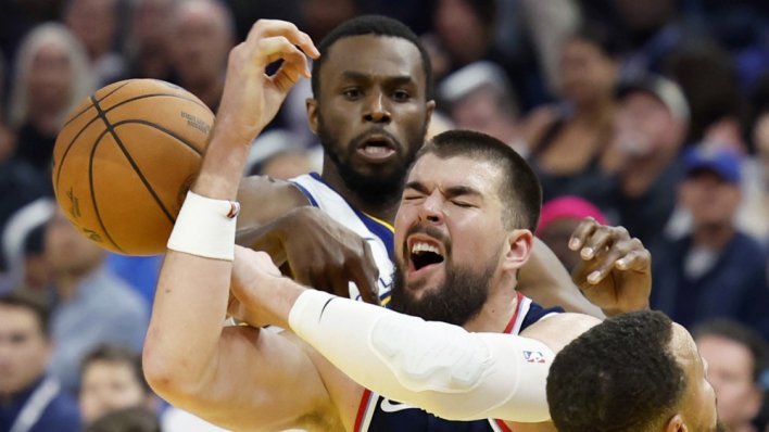 Zubac odigrao utakmicu sezone, Harden ga je stalno tražio: 'Užitak je igrati s njim'