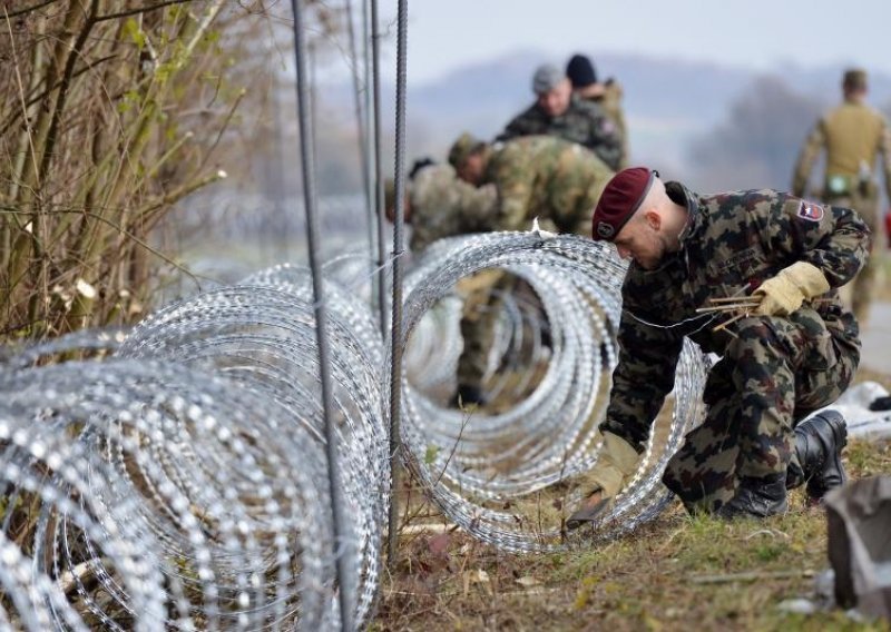 Hrvatsku bi samo kupnja žilet-žice mogla papreno stajati