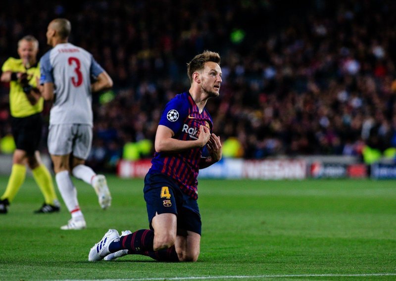 Ivan Rakitić ne bi odlazio iz Barce, ali sada je ponudu poslao Manchester United