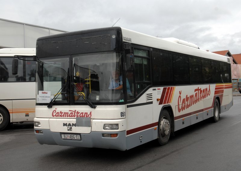 Vozači autobusnih linija traže uvođenje reda, najavljuju obustavu prometa
