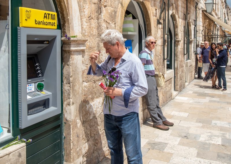 Dubrovčani mijenjaju komunalni red: Bankomati koji nemaju suglasnost moraju van iz stare jezgre