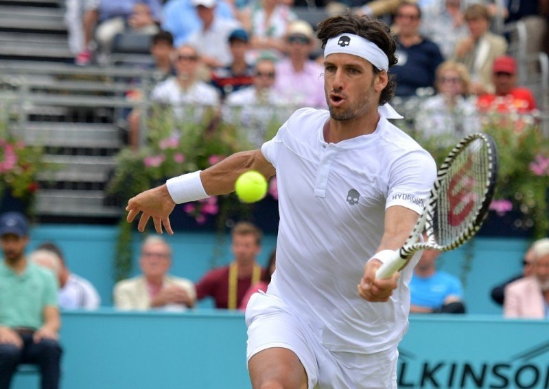 U dvoboju veterana bolji je bio onaj - stariji! Neuništivi Feliciano Lopez upisao se u povijest Queen's Cluba