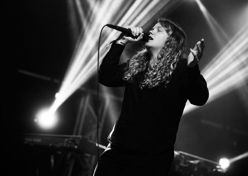 Sassja i Kate Tempest pokazale moć ritma i rime