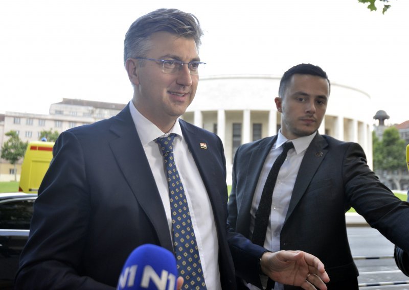 Plenković: Kuščević i dalje radi svoj posao