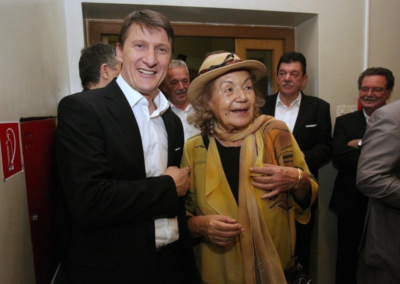 U 79-oj godini umrla poznata pjesnikinja Maja Perfiljeva