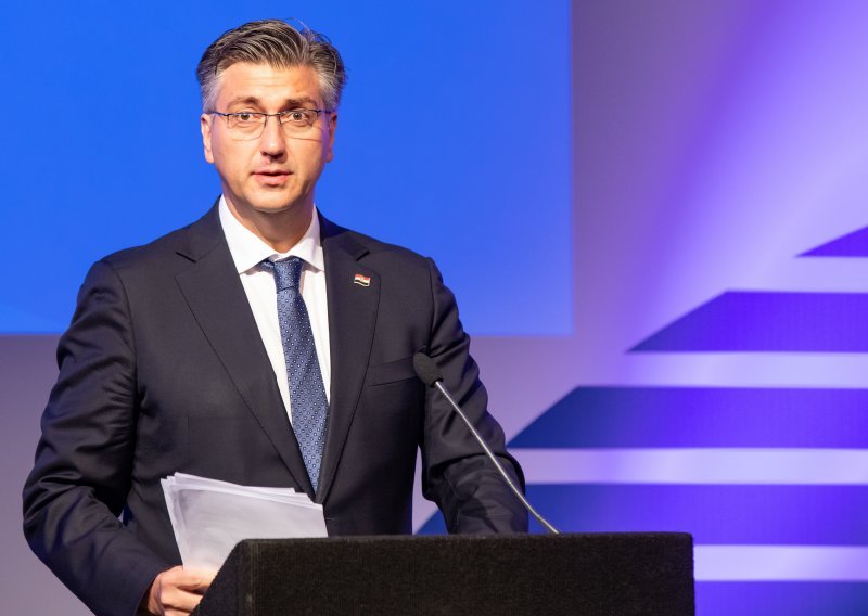 Plenković: Suficit unatoč poreznom rasterećenju