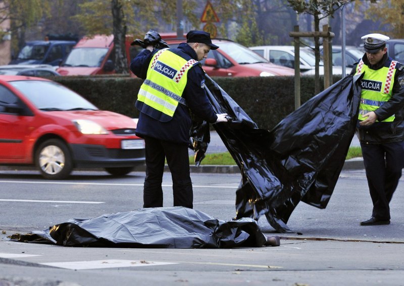 Dvoje pješaka poginulo u Kninu