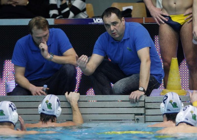 Dubrovčanin Emil Nikolić novi trener Medveščaka!