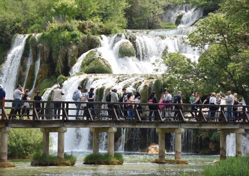 Novi detalji o tragediji kod Skradinskog buka: Pronašli studentsku iskaznicu djevojke...