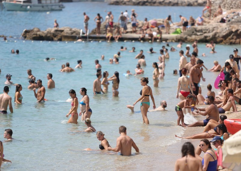 Njemački turisti i dalje drže primat na hrvatskom tržištu, slijede Slovenci...