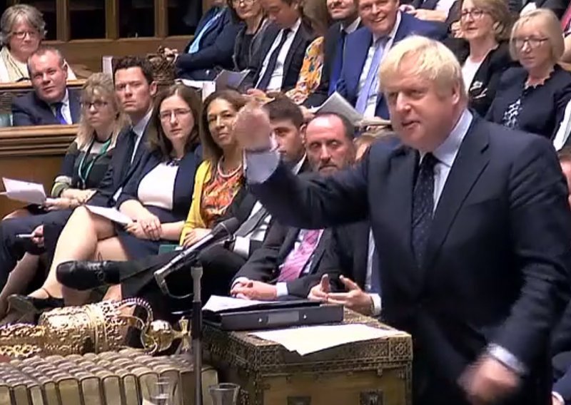 Johnson se drži svog plana i neće tražiti odgodu Brexita